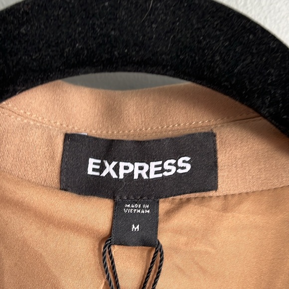 Express double breasted Ponte blazer women’s size 8 new with tags camel tan - Picture 3 of 3